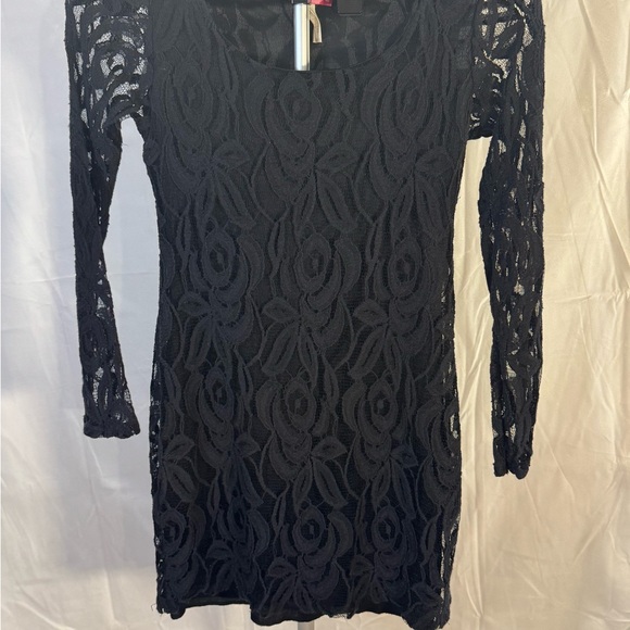 Body Central Black Lace Long Sleeve Dress - Picture 1 of 3